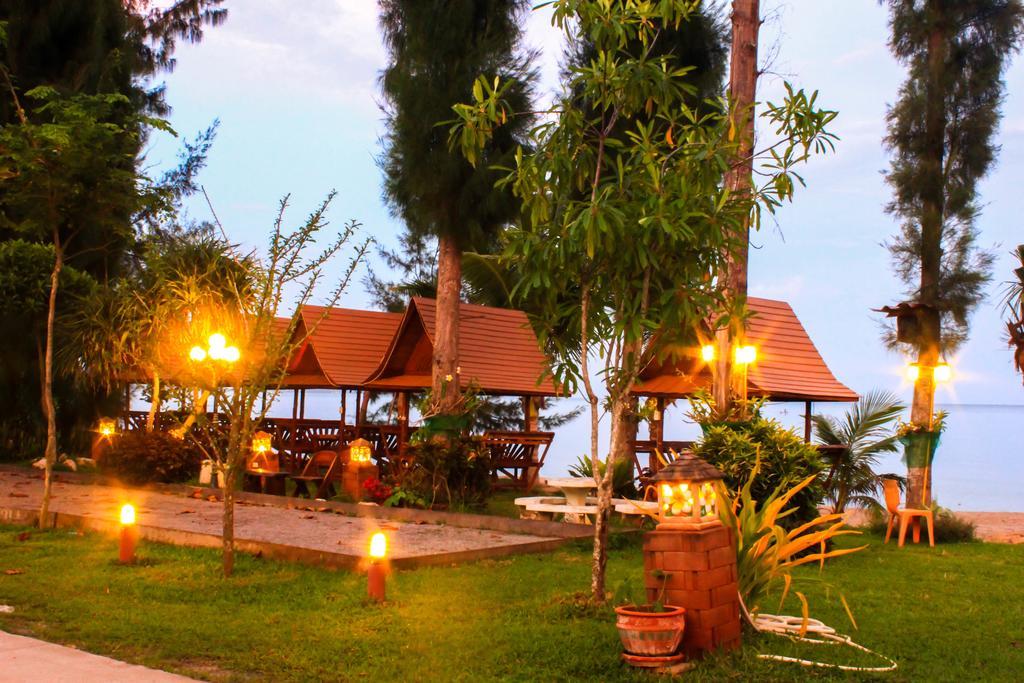 Sunrise Resort Bang Saphan Extérieur photo
