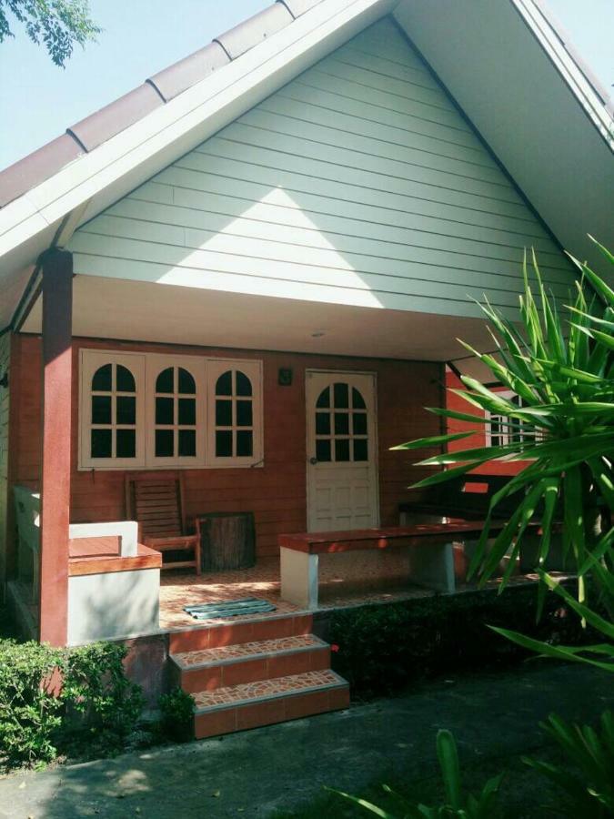 Sunrise Resort Bang Saphan Extérieur photo